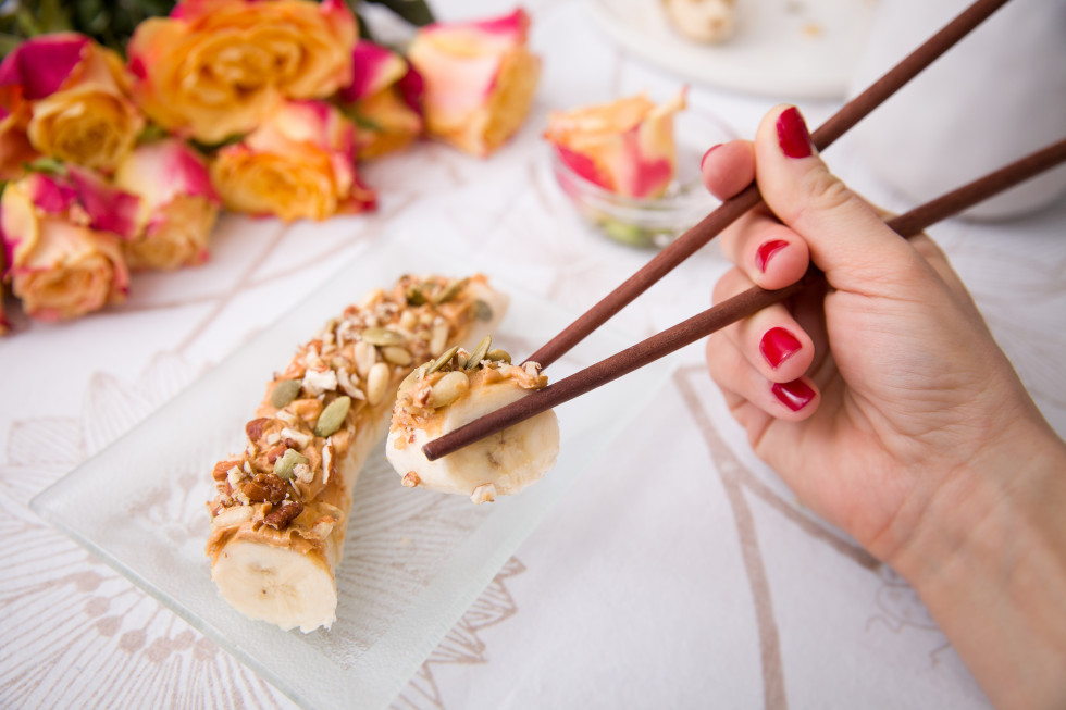 so bereite früchte-sushi zu!