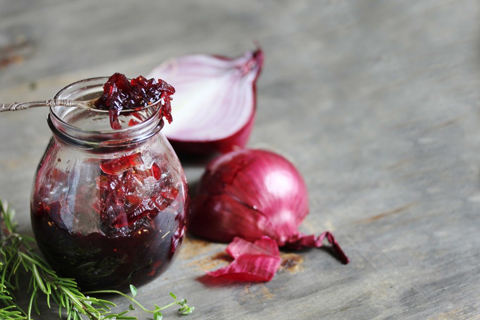 selbstgemachte zwiebelkonfitüre: so geht`s!