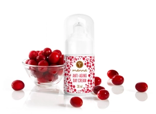 cremă antirid de zi cu ulei de coacăze și acid hialuronic - recomandat manna